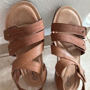 Clarks Tan Strappy Comfort Sandals Like looks new